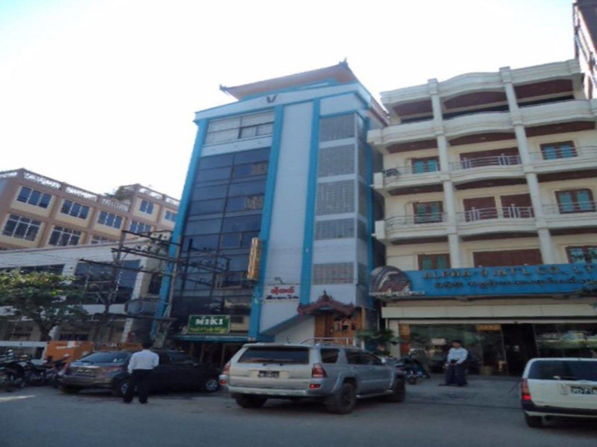 Hotel Venus Mandalaj Kültér fotó