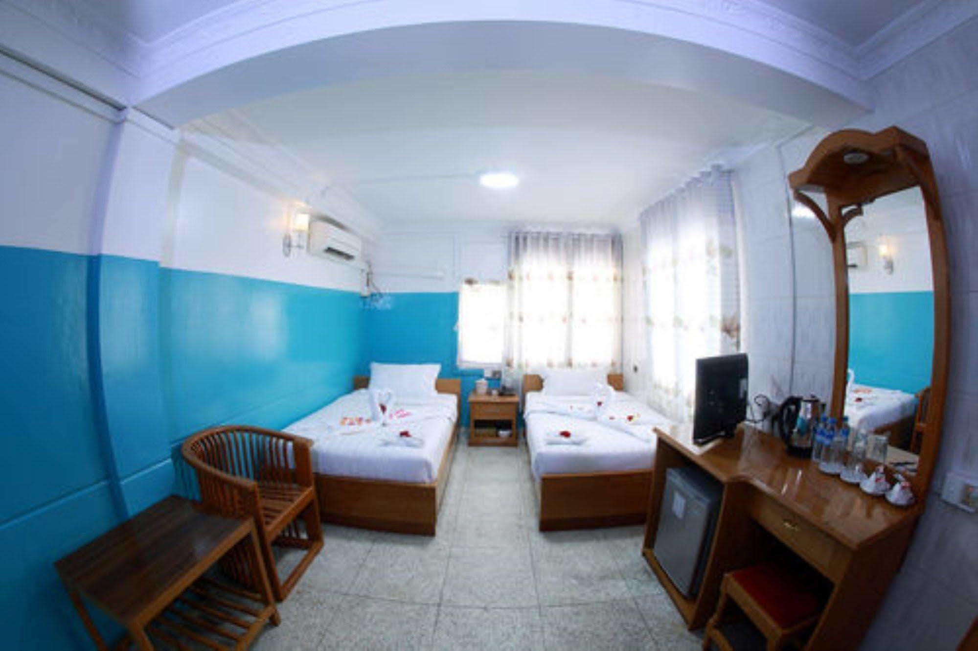 Hotel Venus Mandalaj Kültér fotó